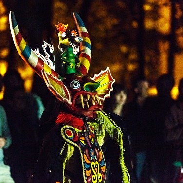 2014-09-13-230138-cergysoit-karnavires-OK