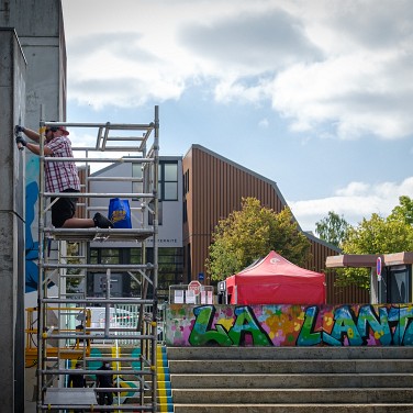 2021-09-24-144946-dom-CS-caps-attack