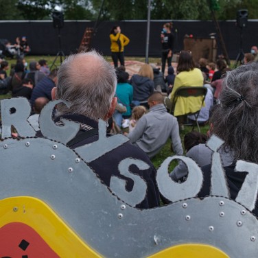 2021-08-28-183458cherche-trouve