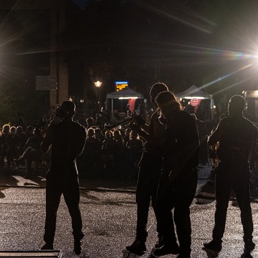 2021-09-04-210536cie-oposito-peaux-bleues