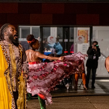 2021-09-04-212355cie-oposito-peaux-bleues