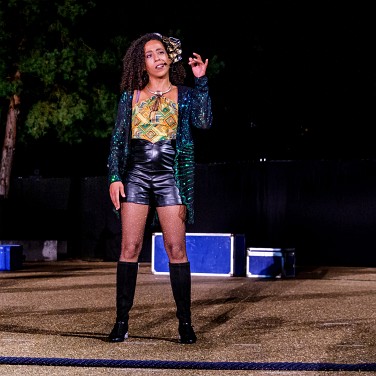 2021-09-04-215207cie-oposito-peaux-bleues