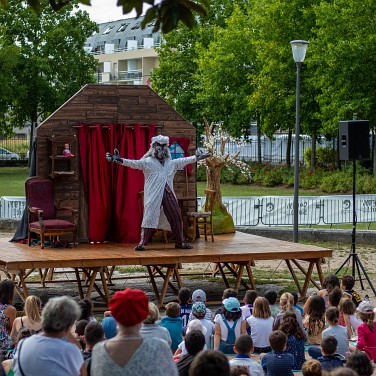 2021-09-11-145401-CS-Tstock