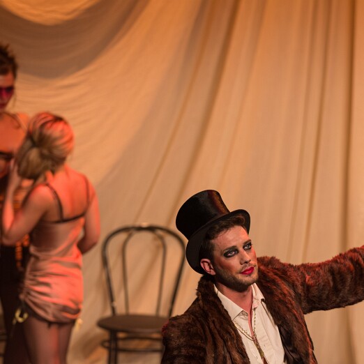 2013-05-17-211118-backstage null