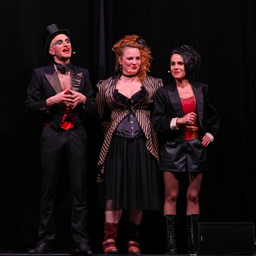 2024-04-06-210127-affamés du cabaret