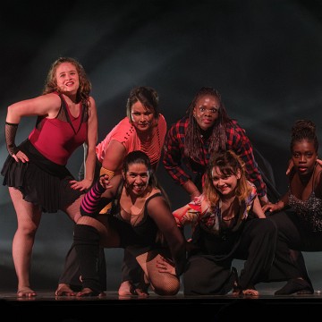 2024-04-06-210549-cabaret