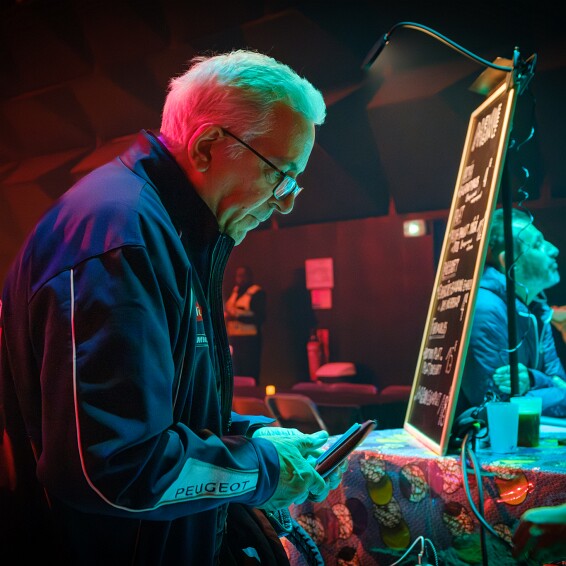 2025-10-18-185018-equipe