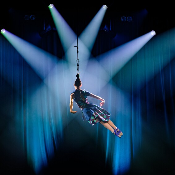 2025-10-18-215336-cabaret-MBbouderouaya