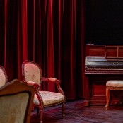 2019 Feydeau Amour et Piano / Fiancés en herbe Théâtre de l'Usine FeydeauMise en scène Geoffroy GuerrierAvec Olivier Hueber, Jade...