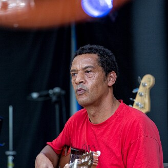 2013-09-21-160756-friendstival-OK