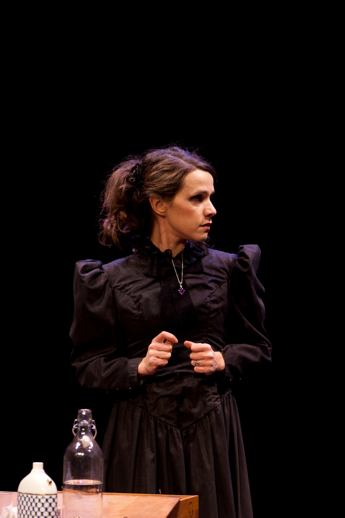 2011-01-uvol-tchekhov-OK (18).jpg