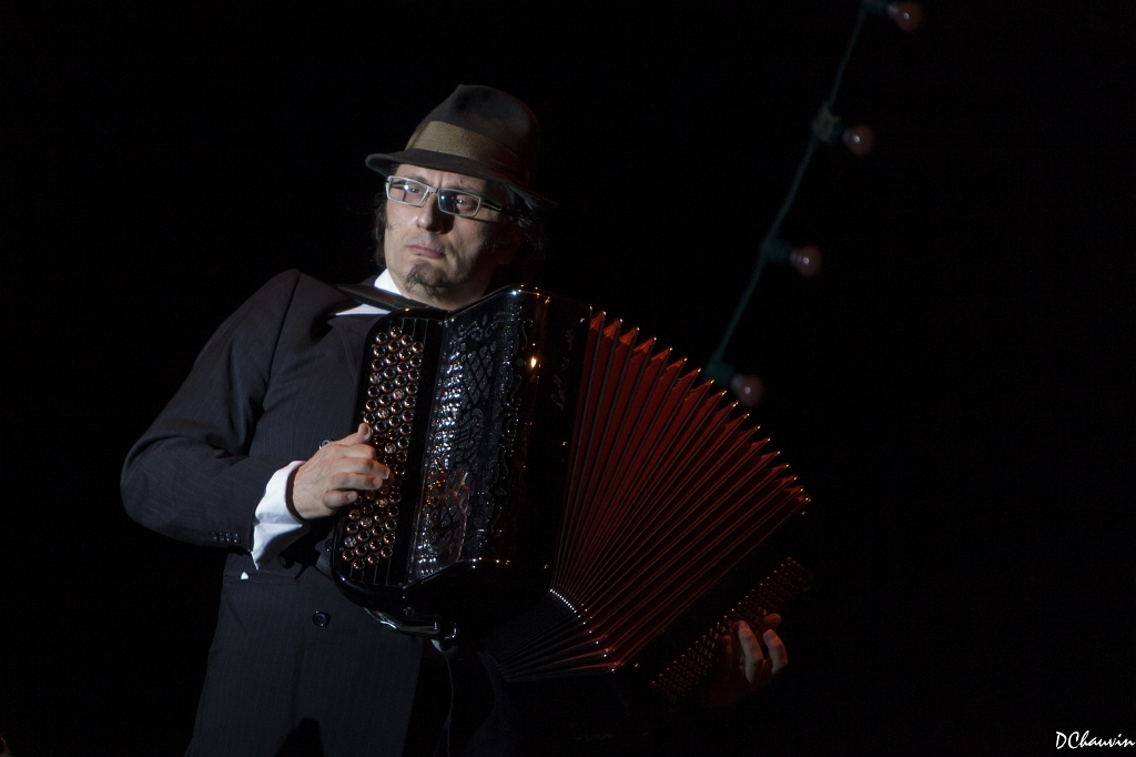 2012-02-18-214206-cabaret-imprevu-OK.jpg - uvol cabaret
