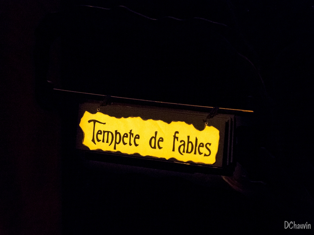 2014-12-17-151102-uvol-fables-OK.jpg