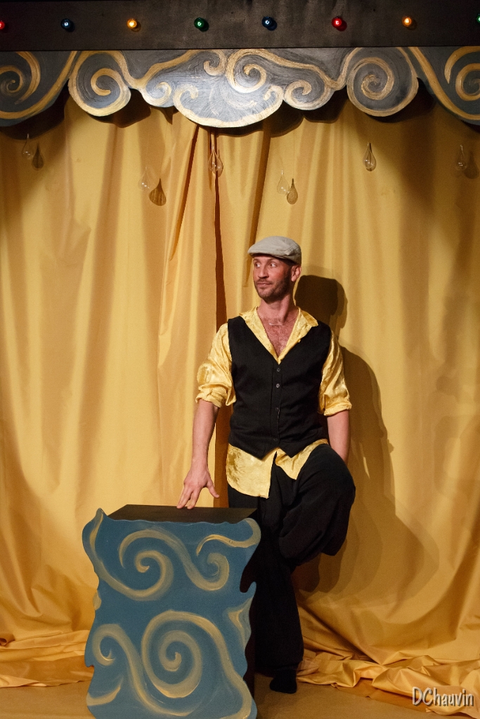 2014-12-17-152545-uvol-fables-OK.jpg