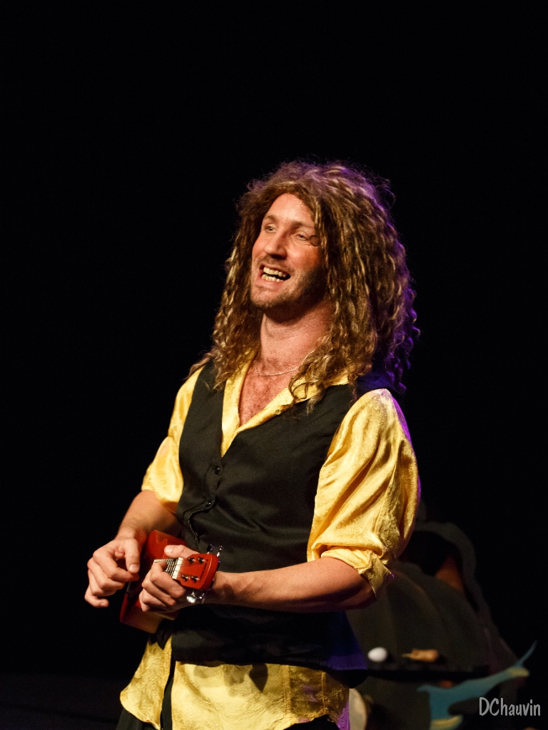 2014-12-17-152904-uvol-fables-OK.jpg