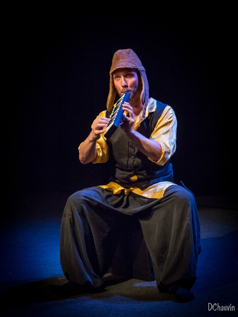 2014-12-17-154350-uvol-fables-OK.jpg