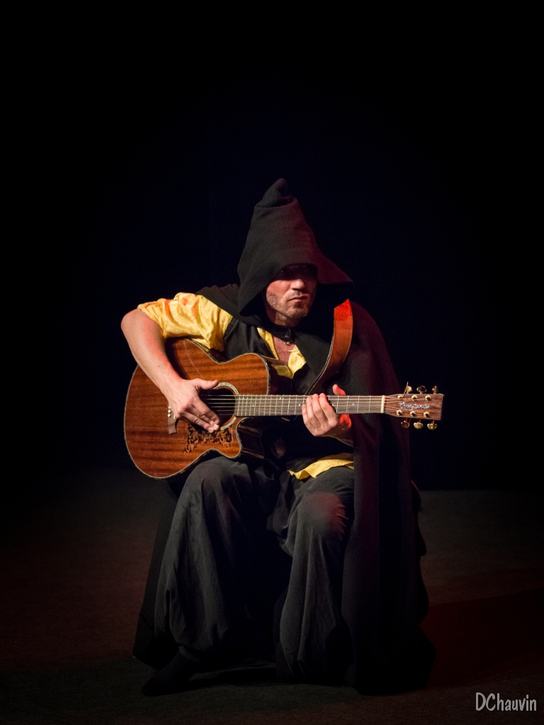 2014-12-17-154640-uvol-fables-OK.jpg