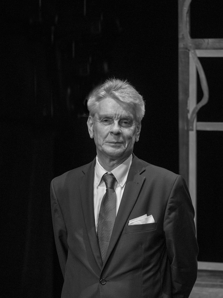 2015-09-25-194749-uvol-saison2016.jpg