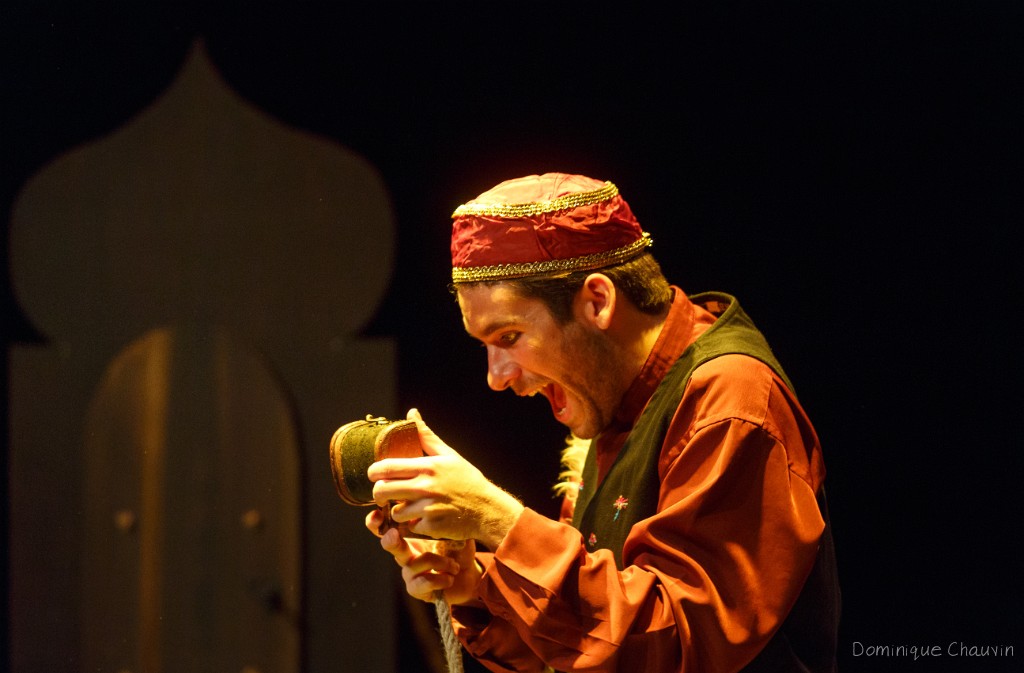 2015-12-09-154027-uvol-nasreddine.jpg