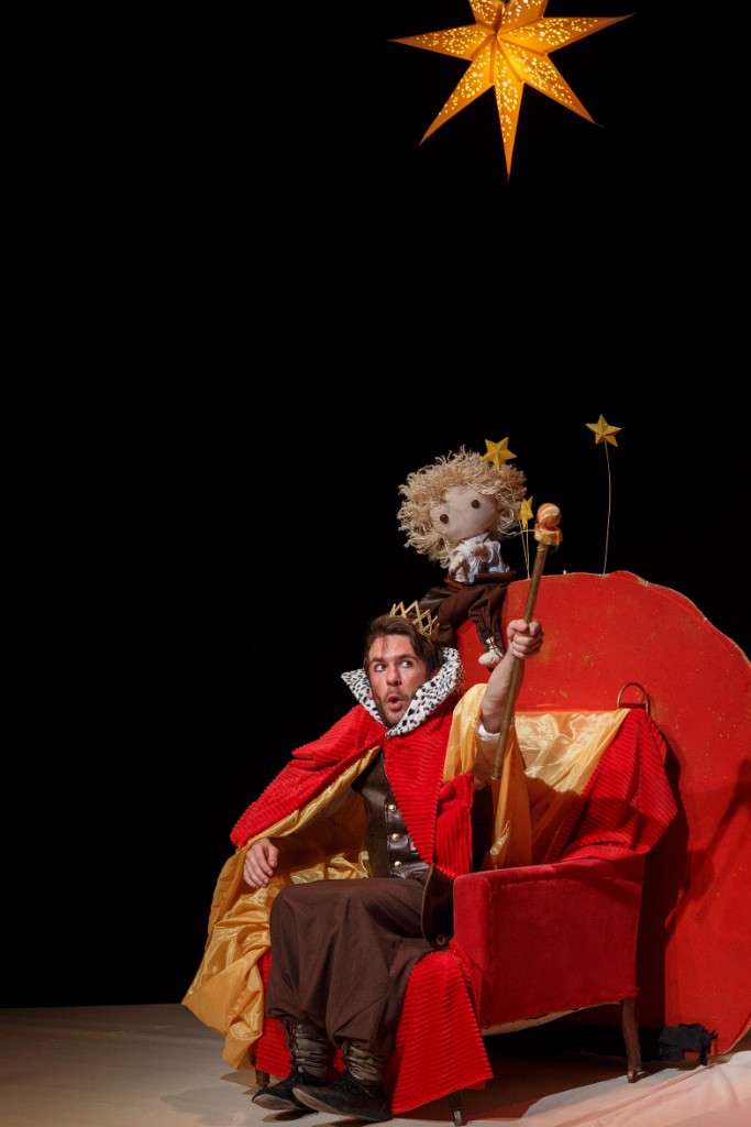 2017-12-11-151816-uvol-prince.jpg