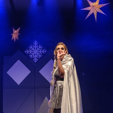 2022-12-03-164328-uvol-reine-des-neiges