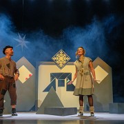 2023-11-24-195140-uvol-reine