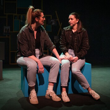 2025-02-14-205914-uvol-couples-fabrik