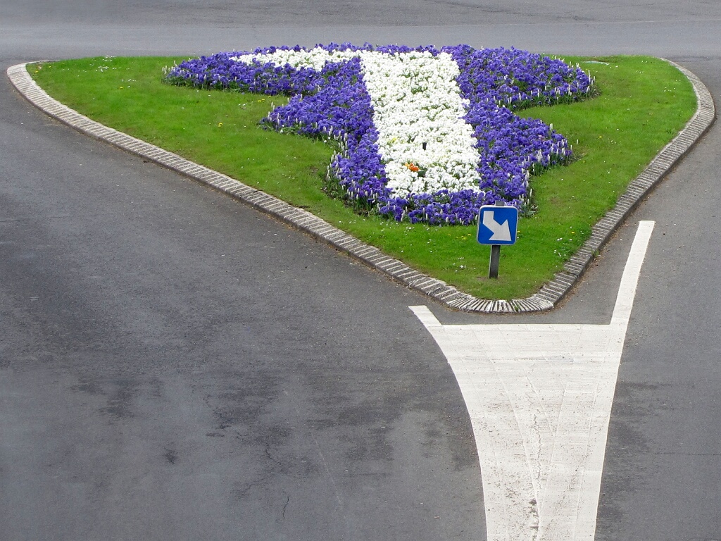 2009-04-cergy-fleche-OK