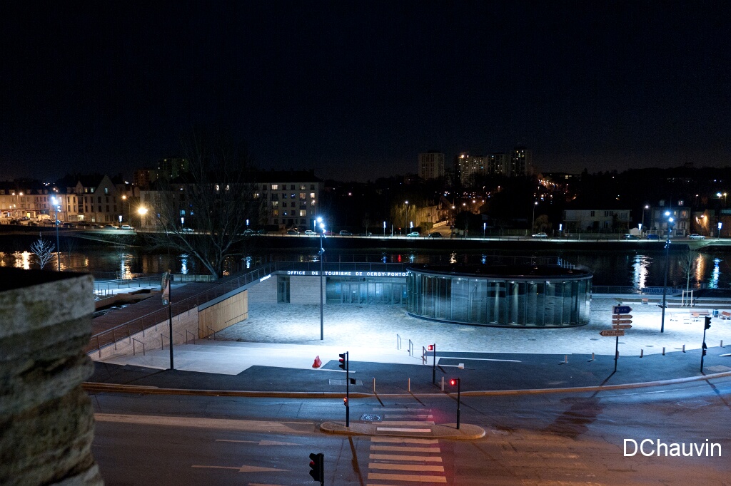 2011-01-20-220451-pontoise