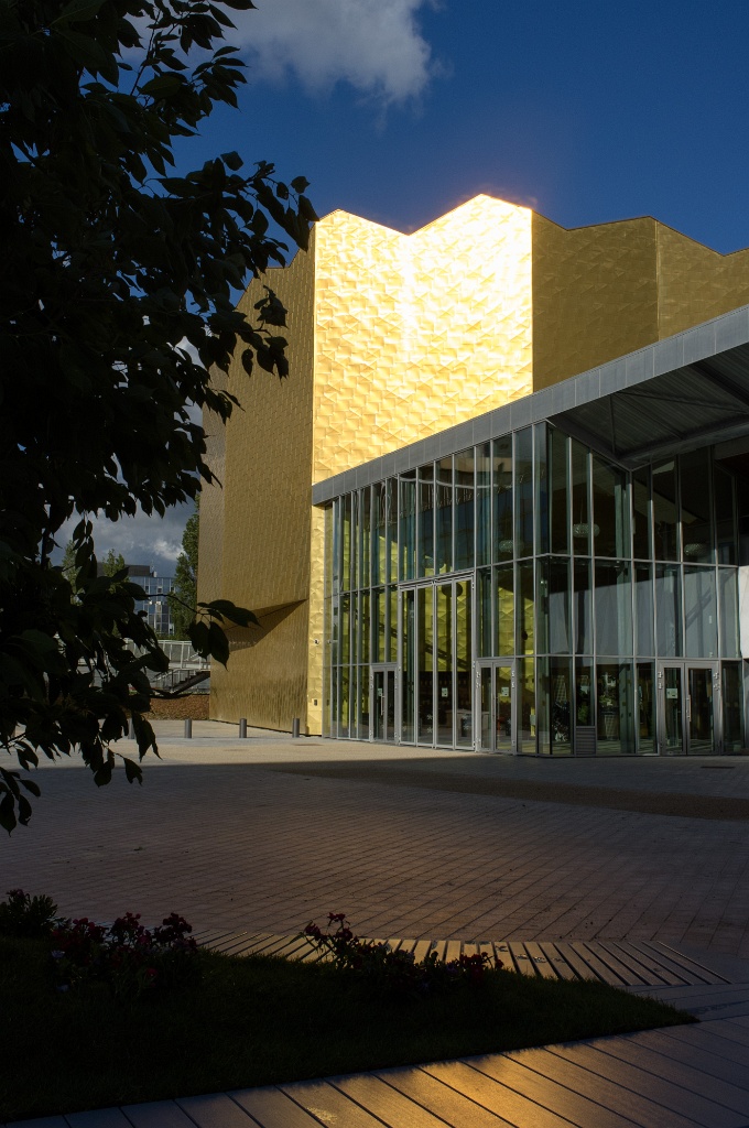 2012-06-07-191055-t95