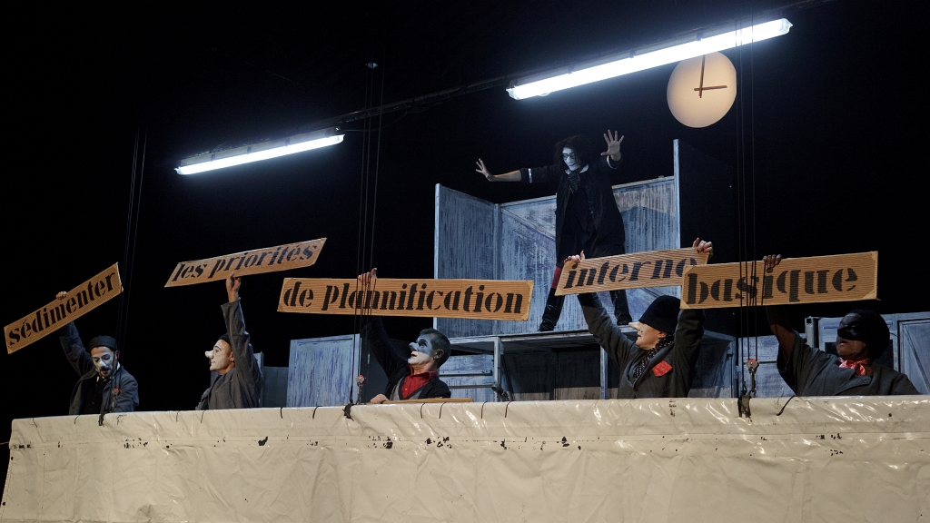 2012-01-22-174540-tusine-reve-OK.jpg - theatre de l'usine