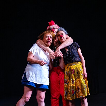 2025-06-25-205202-fabrik-clowns