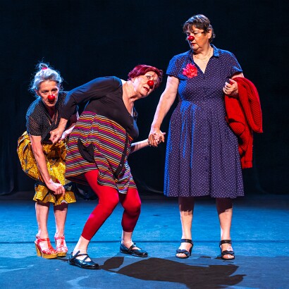 2025-06-25-205837-fabrik-clowns